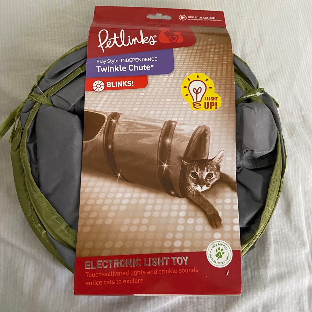 Light up Tunnel Cat Toy